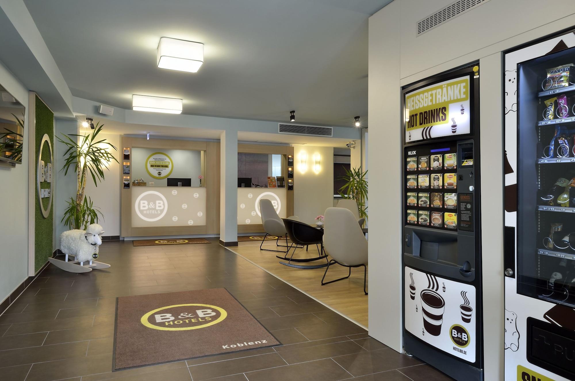 B&B Hotel Хейльбронн Экстерьер фото