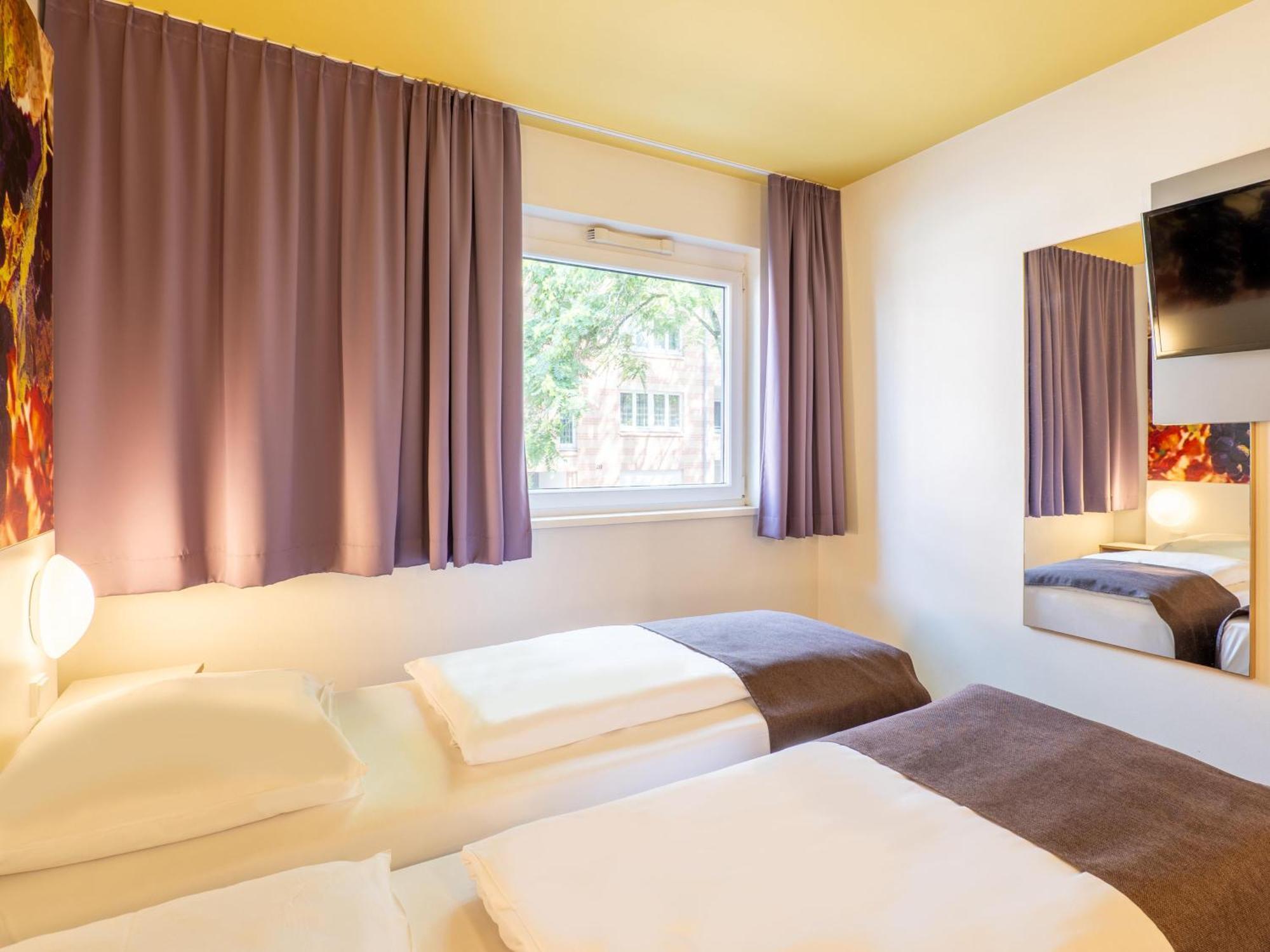 B&B Hotel Хейльбронн Экстерьер фото