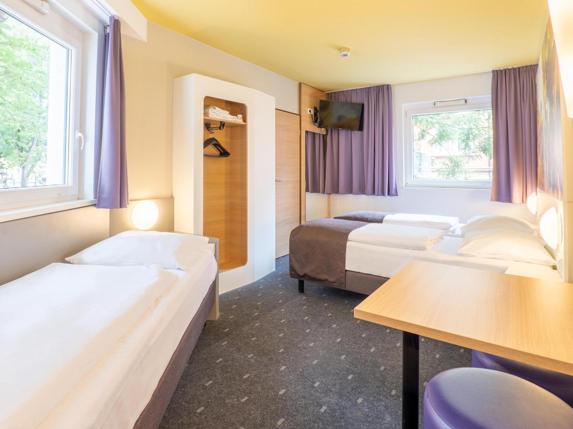 B&B Hotel Хейльбронн Экстерьер фото
