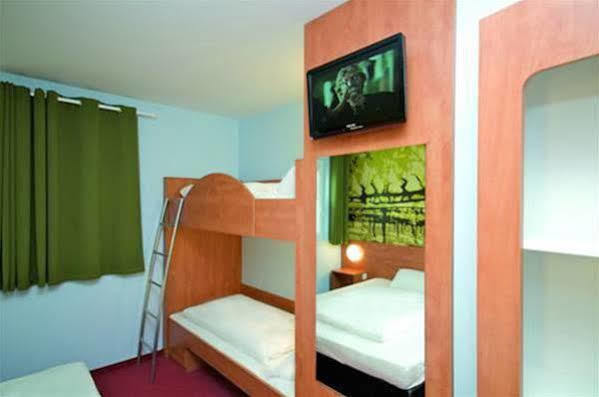 B&B Hotel Хейльбронн Экстерьер фото